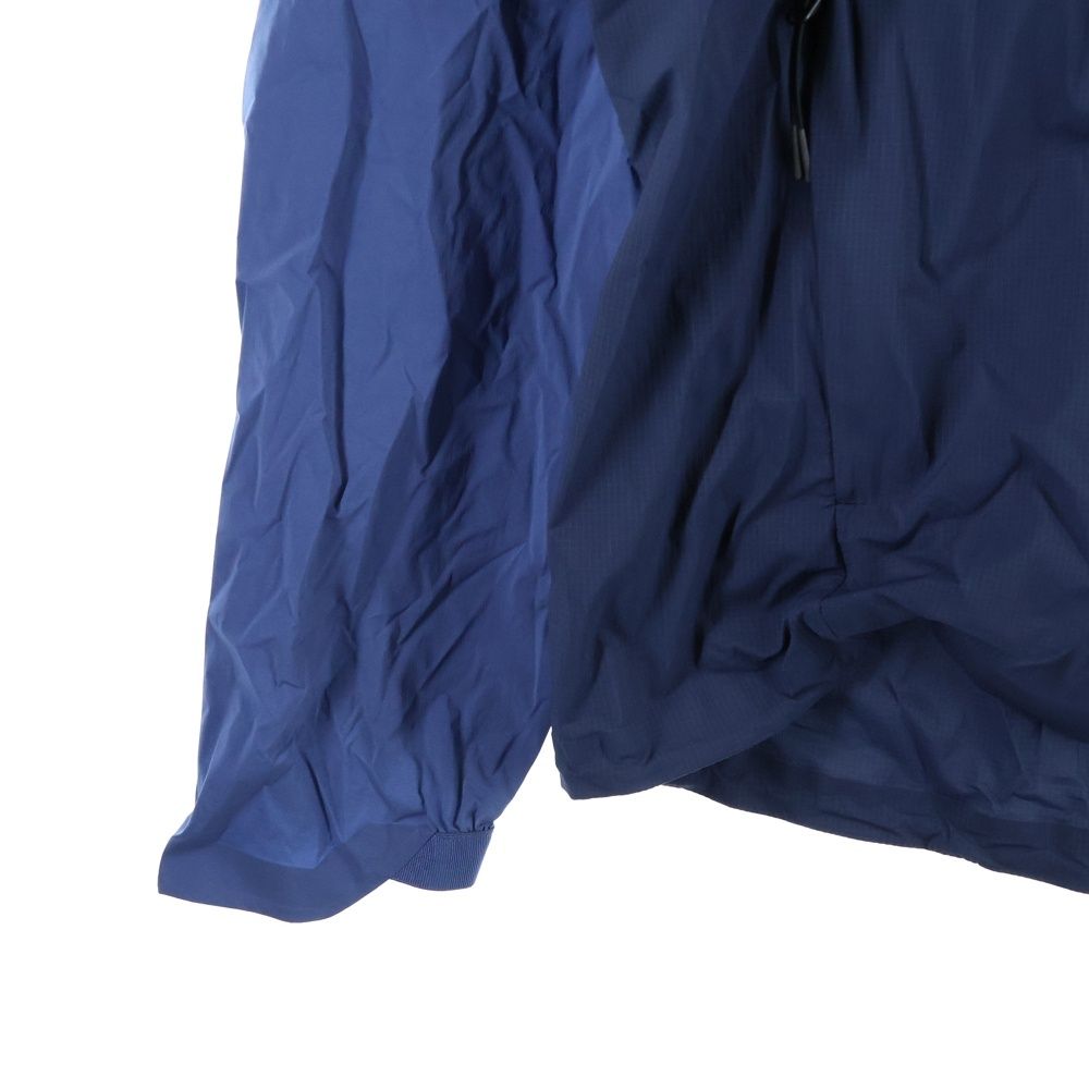 ロゴプリント ジップポケット