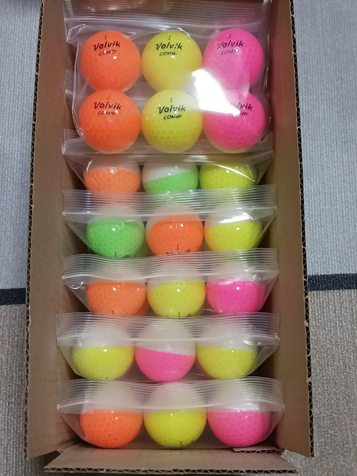 Volvik ボルビック コンビ A レベル 3 平和 ゴルフ2色ボール 6 区 7 セット 42 ロストボール