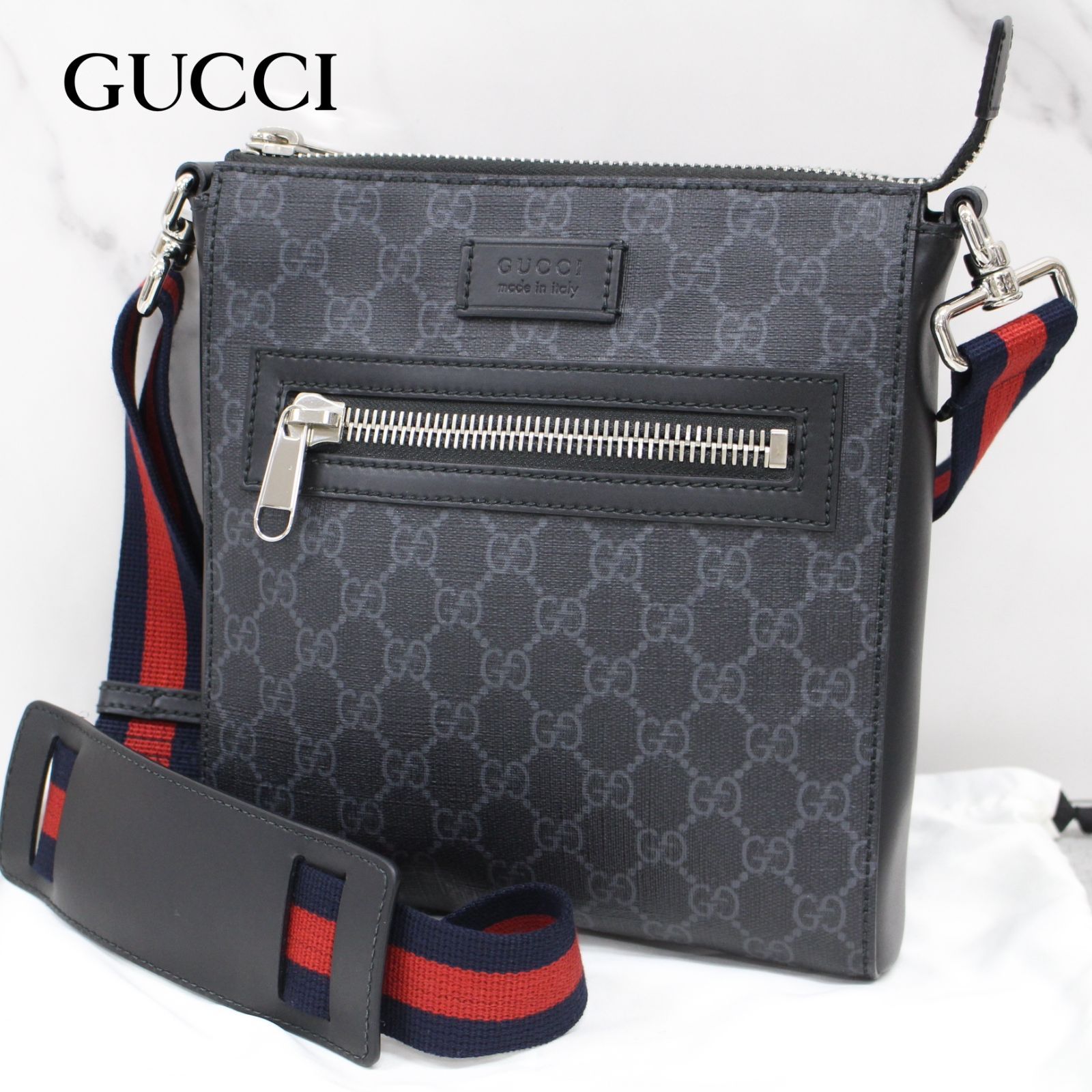 S119)【美品/現行品】GUCCI GGスプリーム スモール メッセンジャーバッグ 523599 ショルダーバッグ 斜め掛け メンズ グッチ  ブラック/グレー