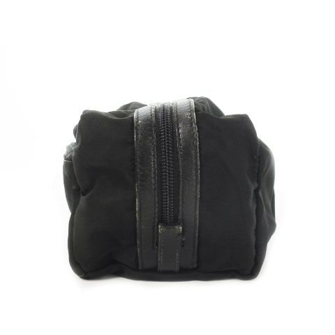 プラダ PRADA ポーチ ナイロン レザー 革 三角ロゴプレート 黒