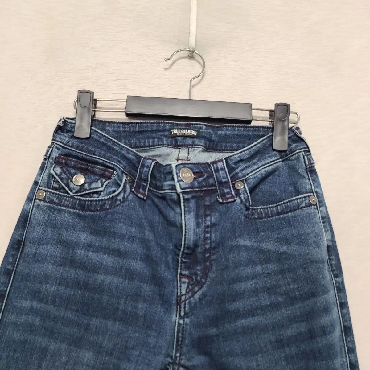 TRUERELIGION ブーツカットデニム 24 TRUE RELIGION ブーツカット ジーンズ | RE・DO