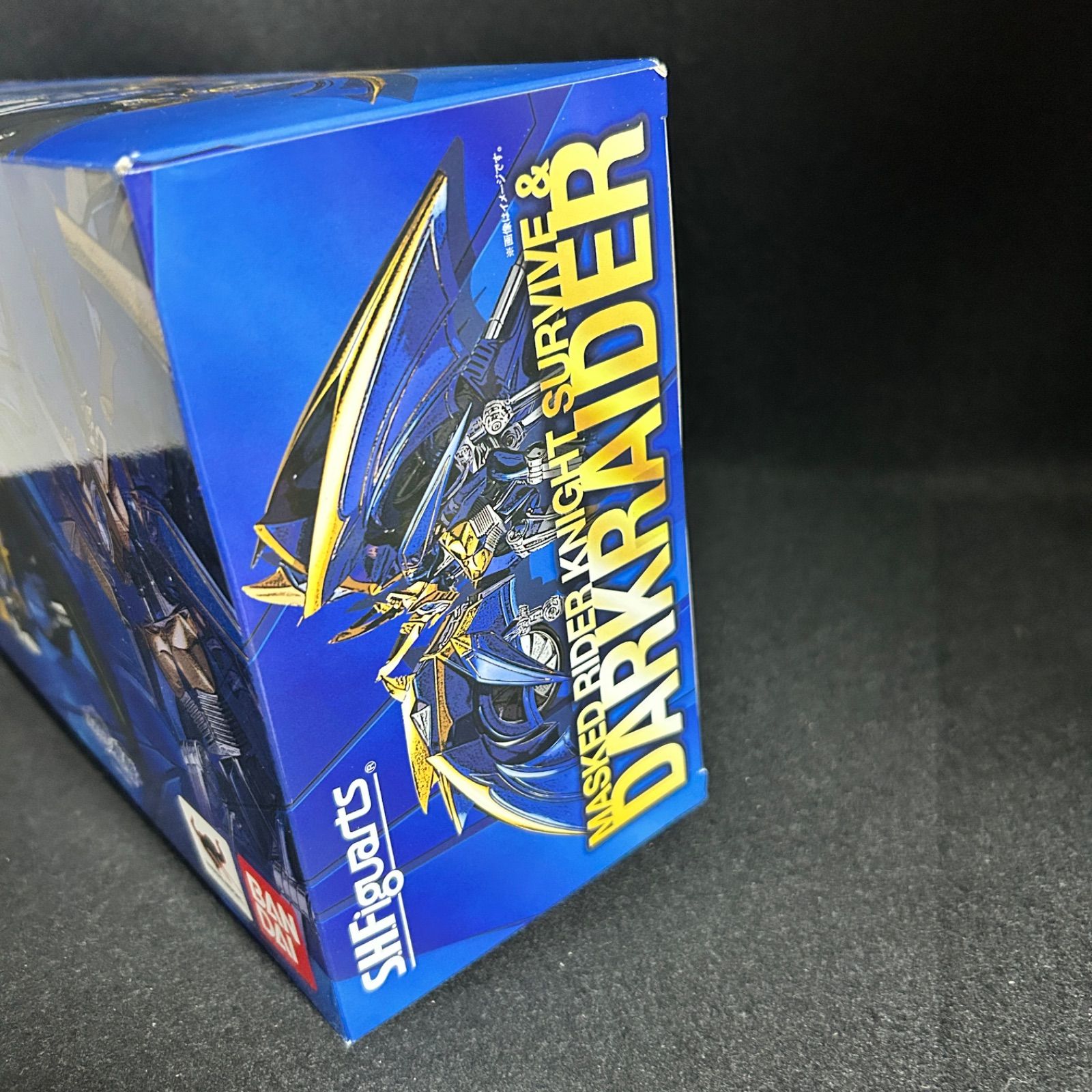 S.H.Figuarts 仮面ライダーナイトサバイブ＆ダークレイダーセット