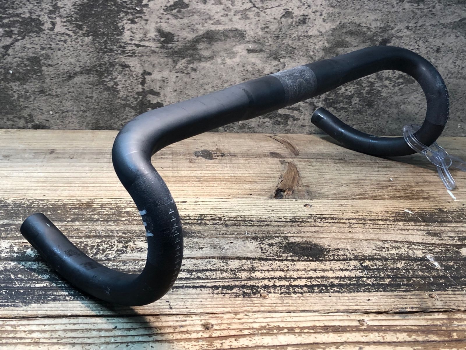 JF484 スペシャライズド SPECIALIZED S-WORKS SHALLOW BEND カーボン ドロップハンドル 420mm Φ31.8 レバー固定部凹みのためジャンク