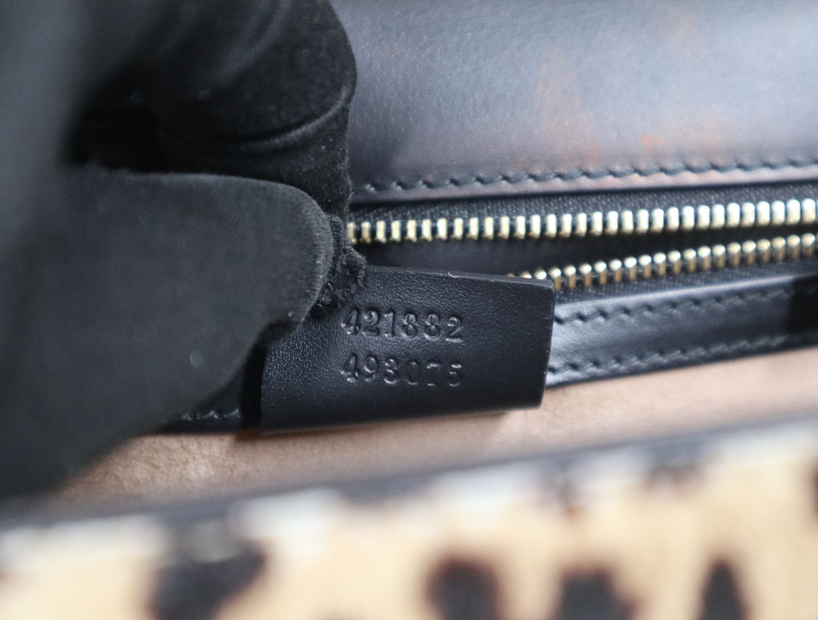 グッチ GUCCI 421882 シルヴィ レオパード ハラコ シェリー レザー