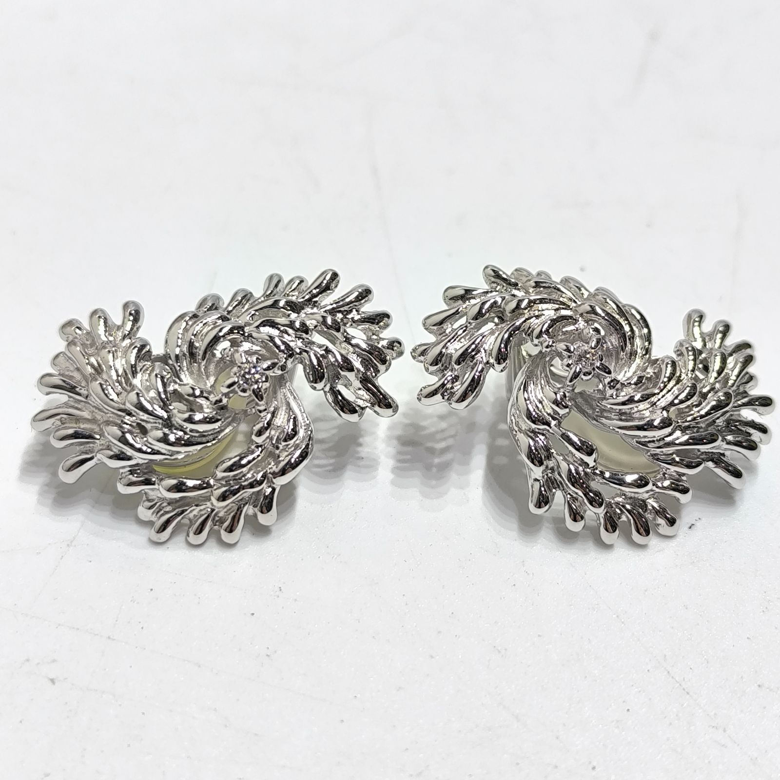 K18WG ダイヤモンド モチーフイヤリング 愛 作 日本人作家 FORTGASGNV_COM_BR