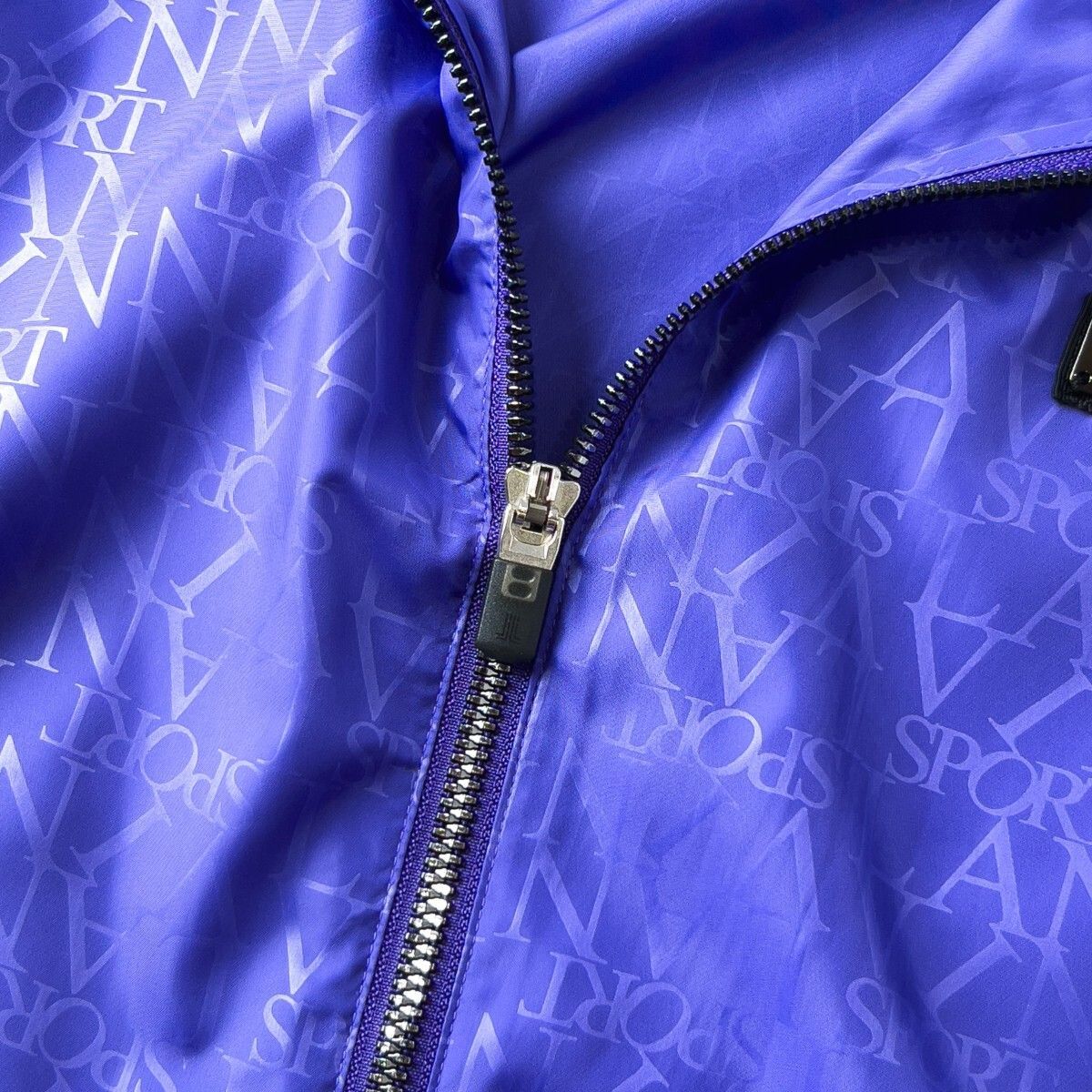 未使用級 4.9万 LANVIN SPORT ランバン スポール ロゴ エンボス 