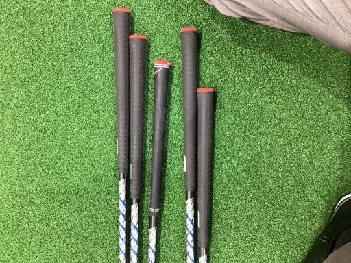 【国内未発売モデル】 ダンロップ XXIO 2025 7S レッド アイアンセット IR XXIO MP1200 IR レッド フレックスS メンズ 男性用 右利き 右用 Cランク ゴルフクラブ 【激安8日間限定】