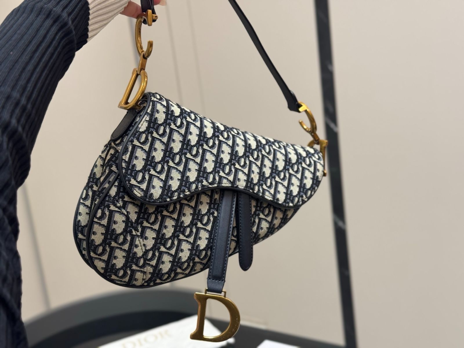 【毎日使いたい♪】ディオール★サドルバッグ 今日特価】Dior オールドフラワー サドルバッグ（大サイズ