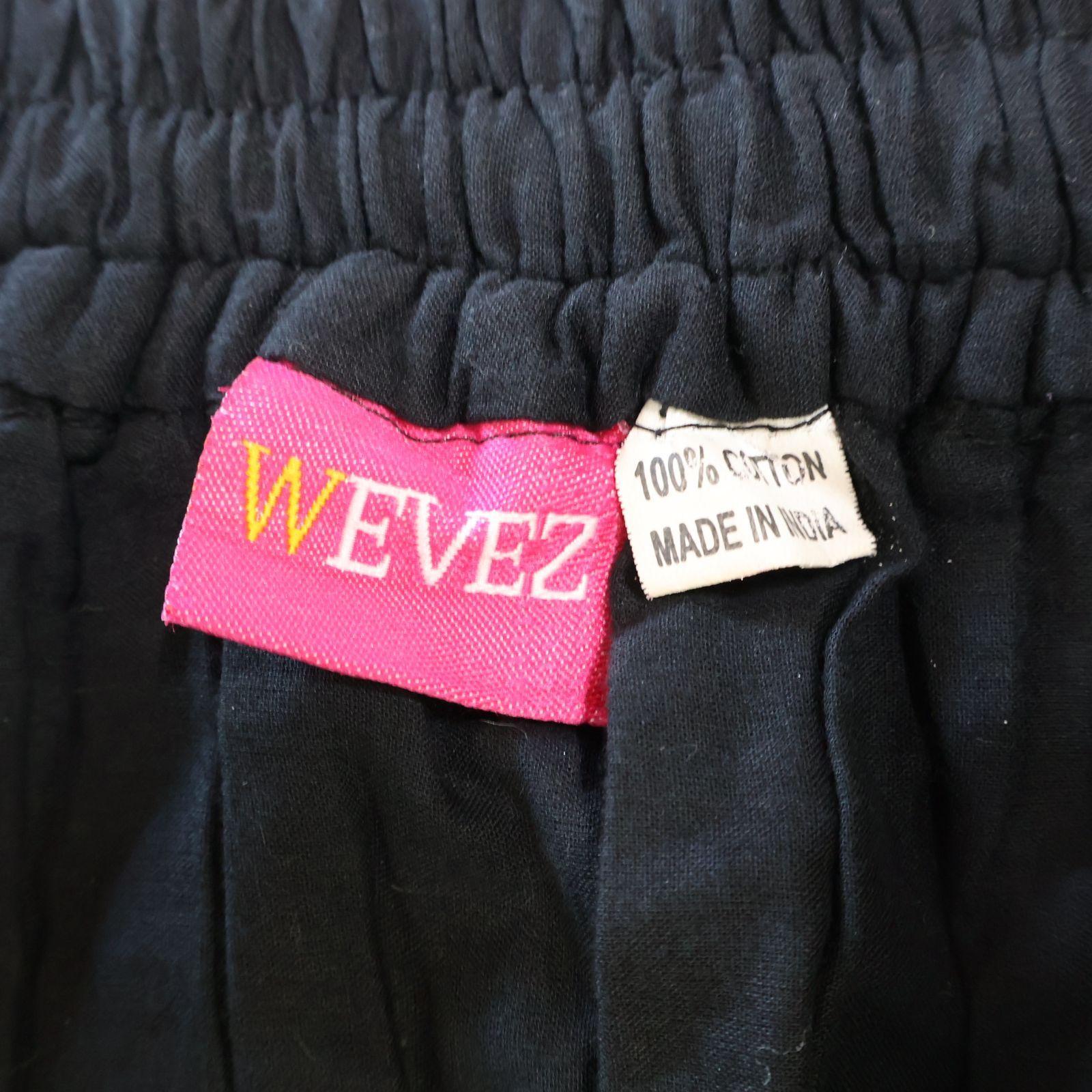 ブラック WEVEZ