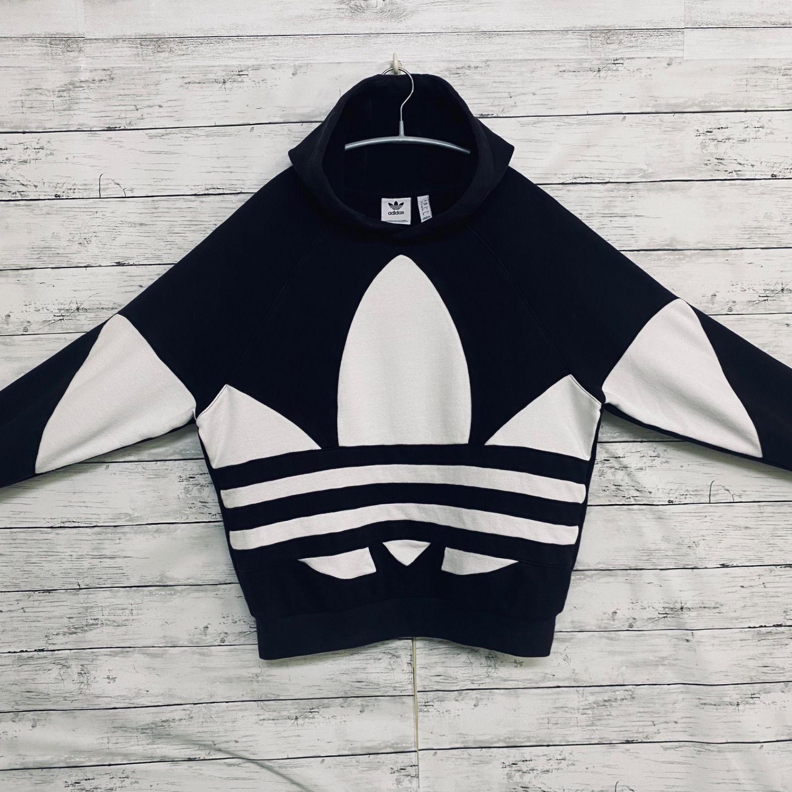 アディダス オリジナルス adidas originals スウェット パーカー