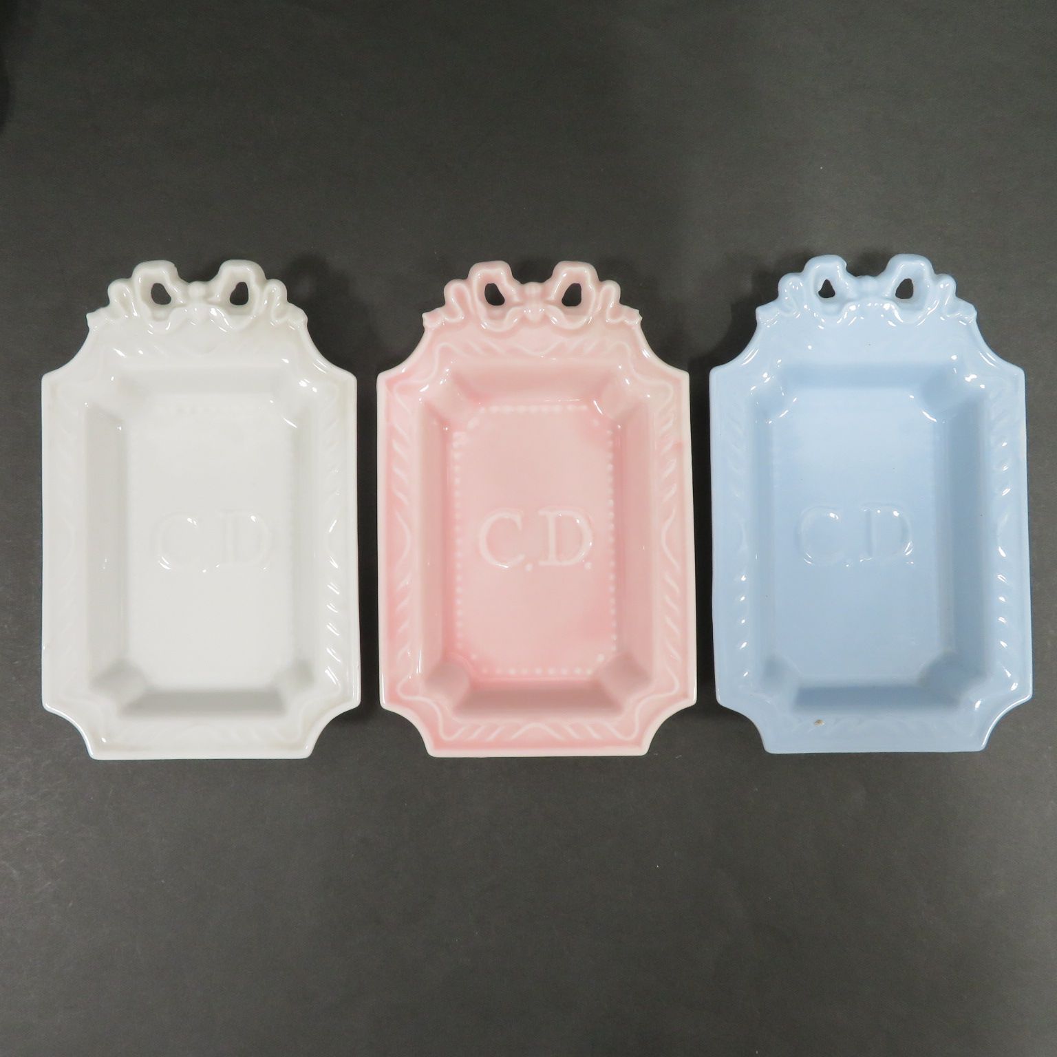定番のお歳暮 4842☆クリスチャンディオール(Christian Dior)□トレイ□小皿3 食器