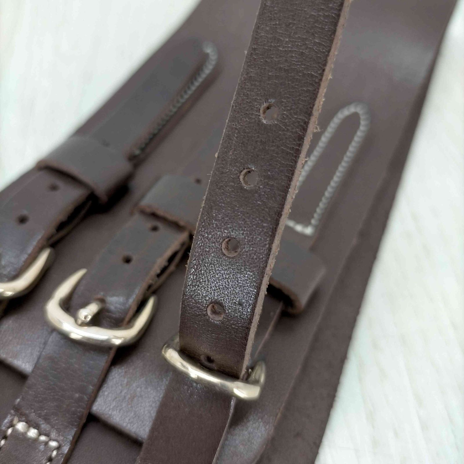 希少 THE DALLAS plage別注 ブラウン レザー 3連 ベルト 希少 THE DALLAS plage別注 ブラウン レザー 3連 ベルト - メルカリ
