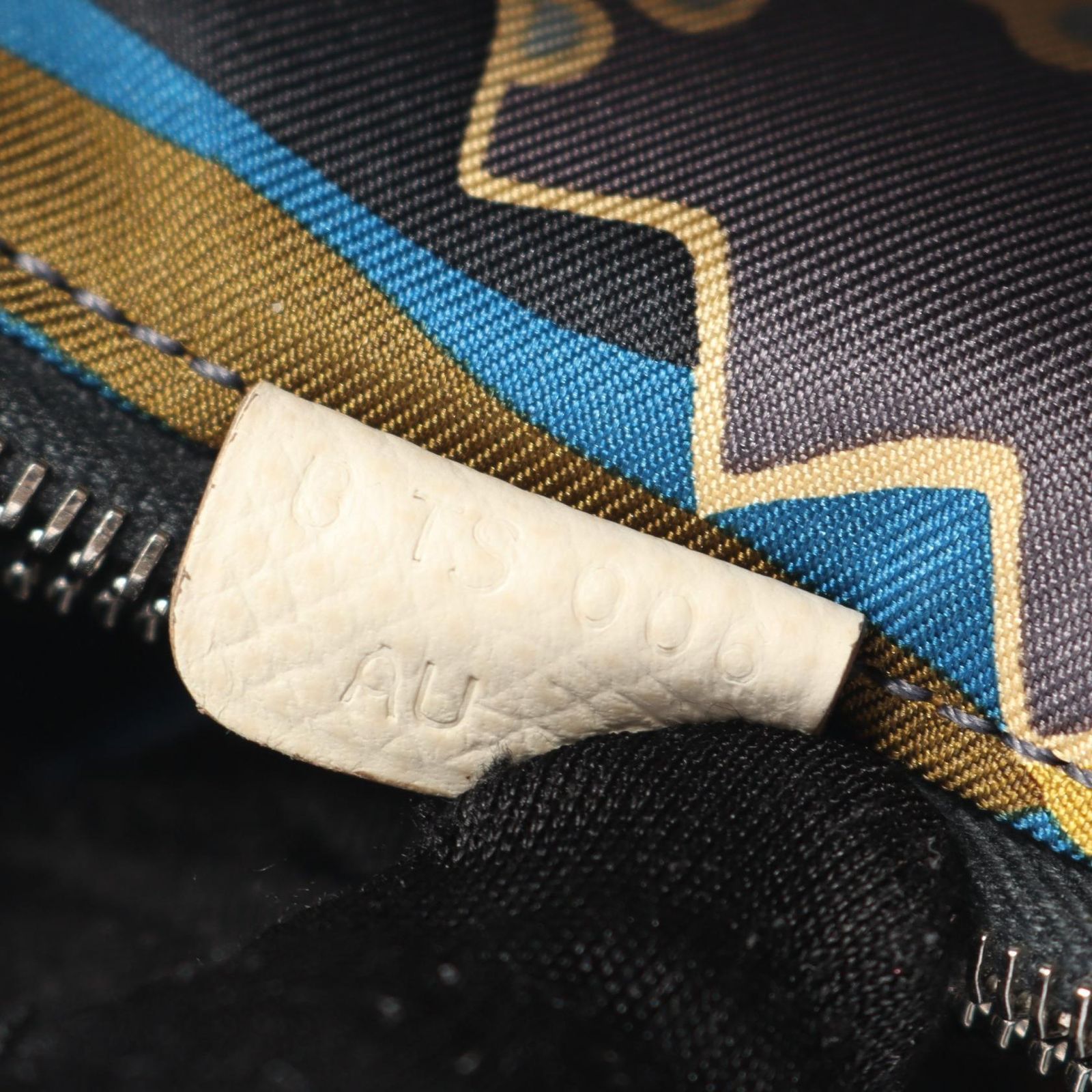 エルメス HERMES ラウンド財布 アザップコンパクト シルクイン クレ  