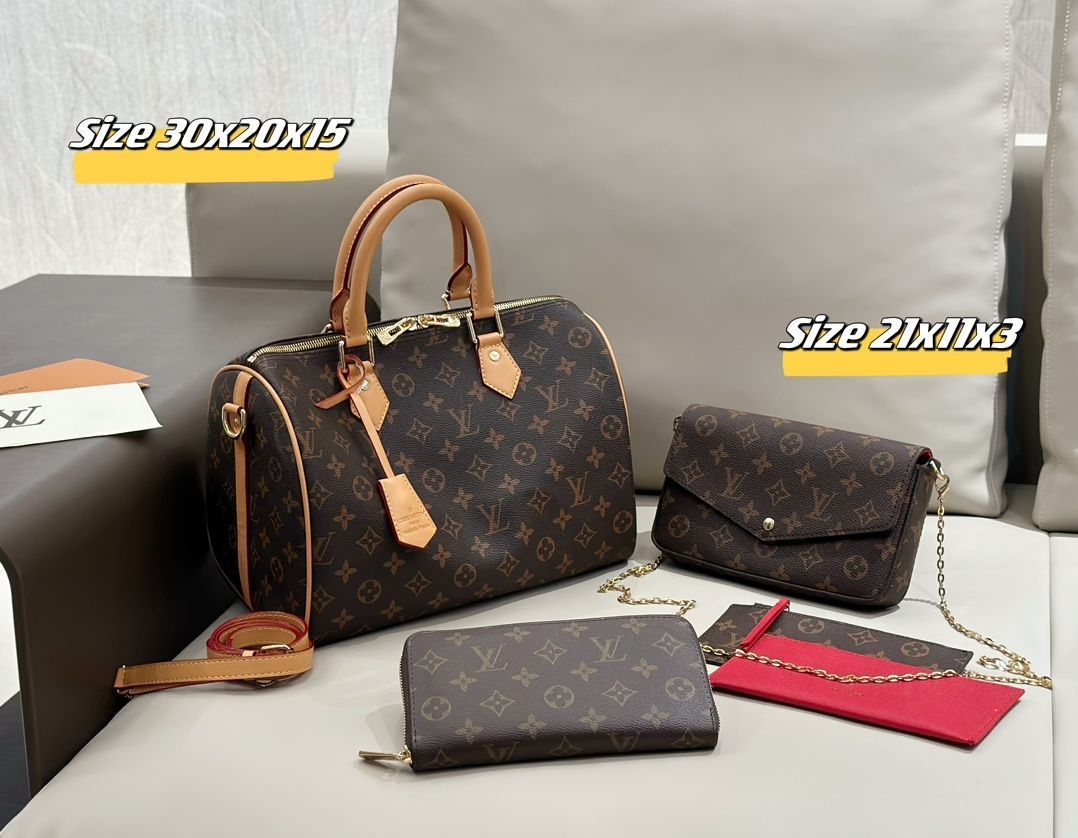 LOUIS VUITTON 新品　未使用　今日か明日には売り切りたいです org.jpg