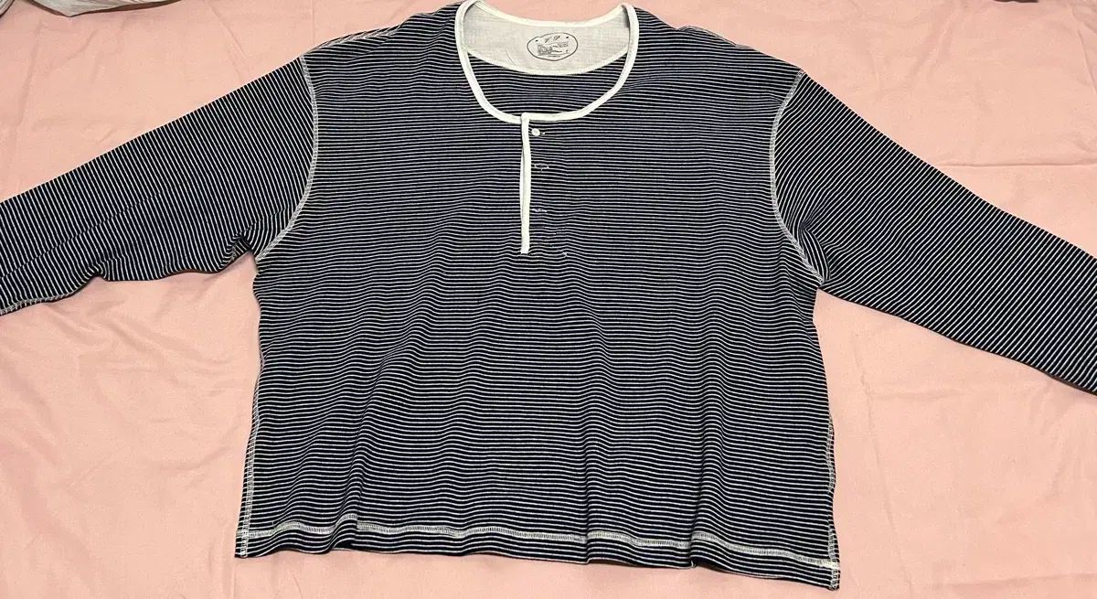 Tシャツ ネイビー