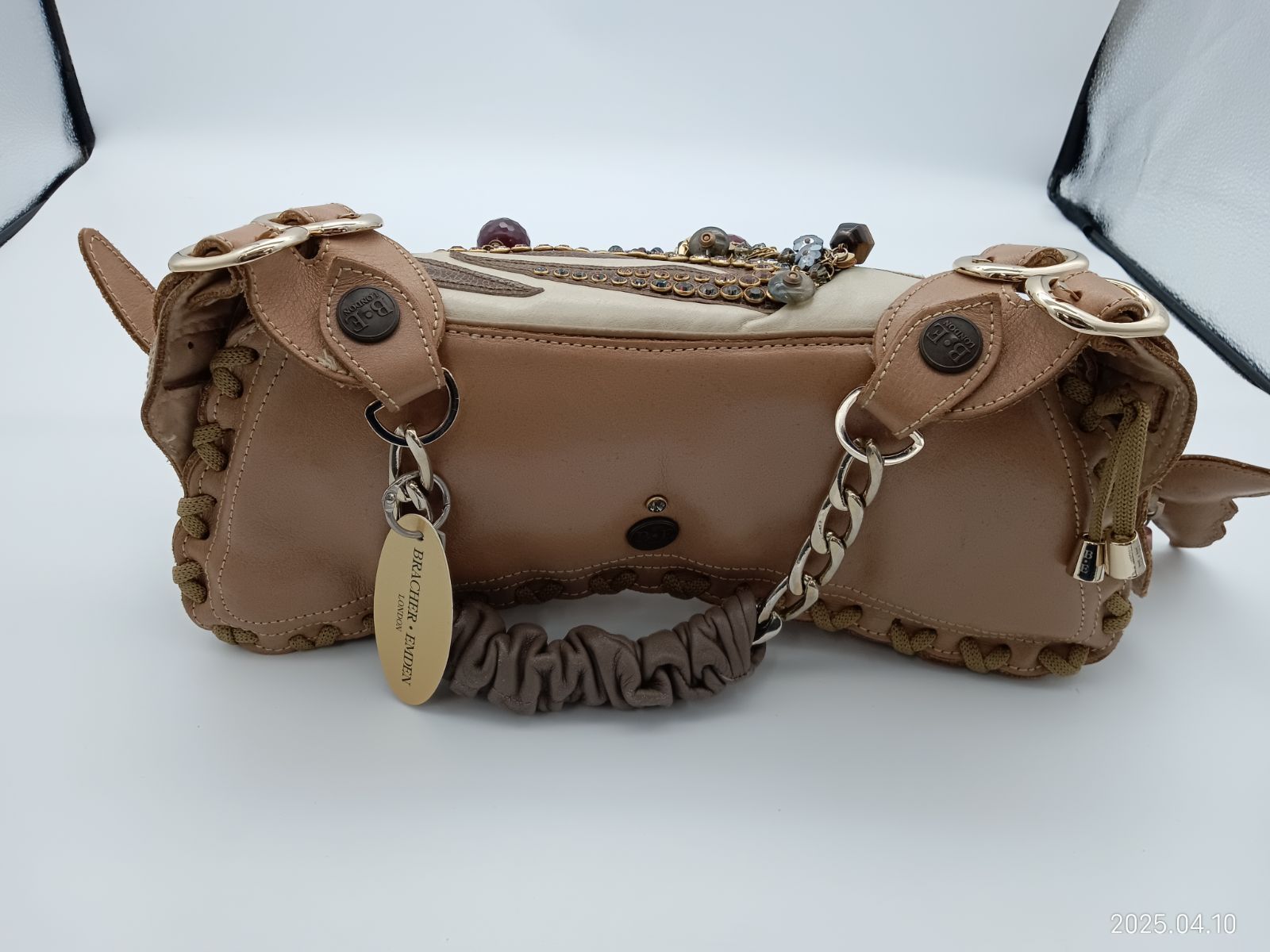 BRACHER EMDEN ブレイシャーエムデン レザー ビジュー 蝶 ワンハンドル ハンドバッグ ショルダー レディース ブラウン系