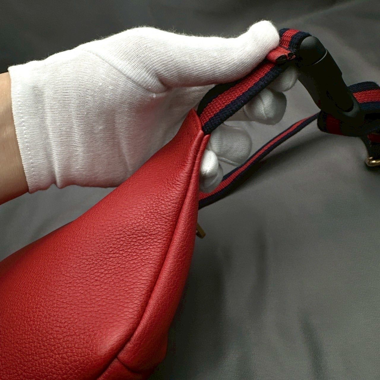 m273 GUCCI グッチボディバッグ シェリーライン インター