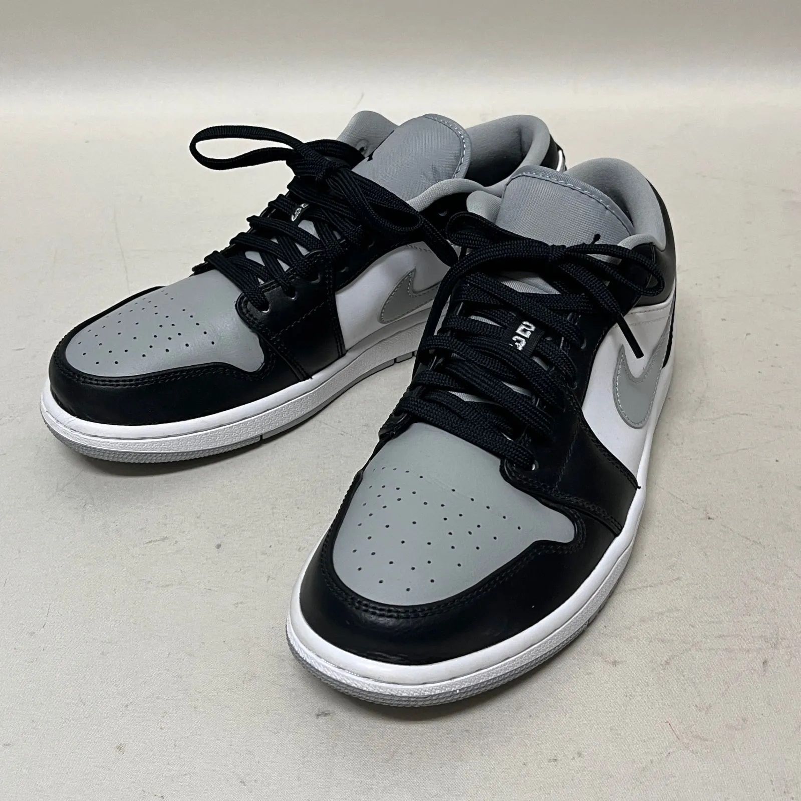 浜館80-1692】【店舗併売品】NIKE AIR JORDAN 1 LOW 