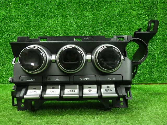 86 エアコンスイッチパネル GR86 72311CC010 23700-9242 トヨタ