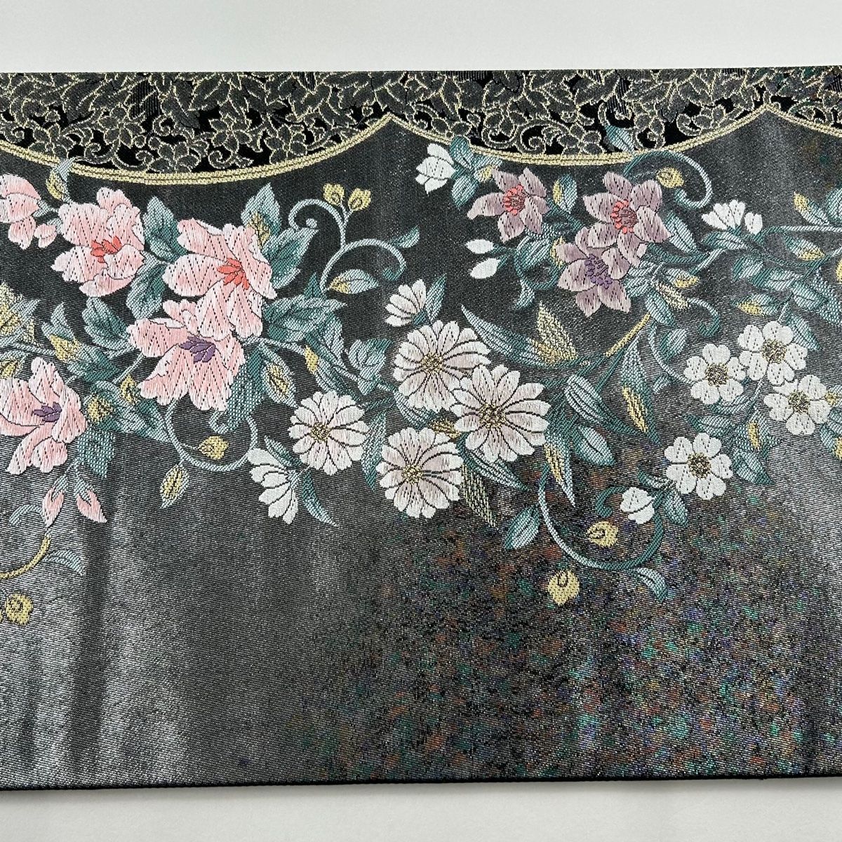 【激安通販オンラインショップ】 袋帯 正絹 六通 銀色 金糸 刺繍 草花 関西仕立て 秀品 美品 着物・浴衣