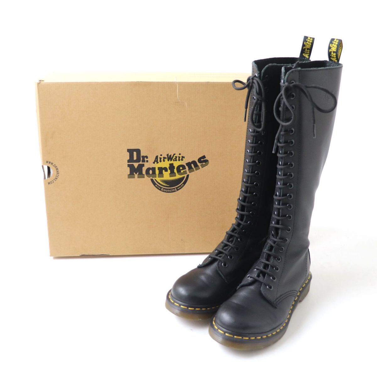 美品☆Dr.martens ドクターマーチン 1B60 20ホール レザー レース ...