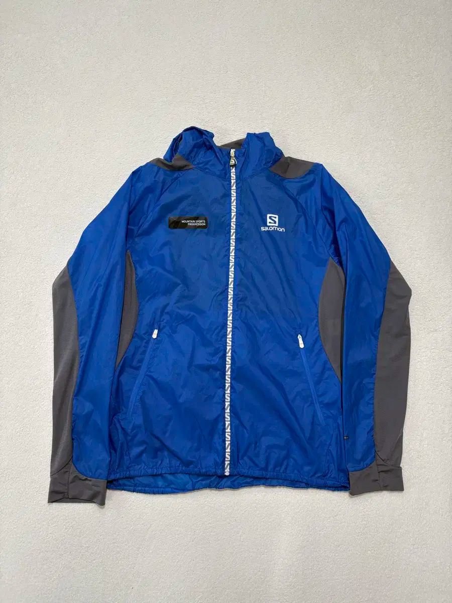Salomon サロモン 超軽量 パッカブル ウィンドブレーカー 100 ー 105