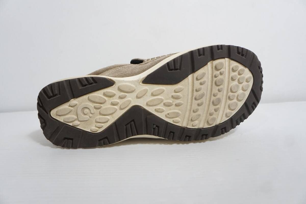 ★ uniform experiment ユニフォームエクスペリエント × Gravis グラビス