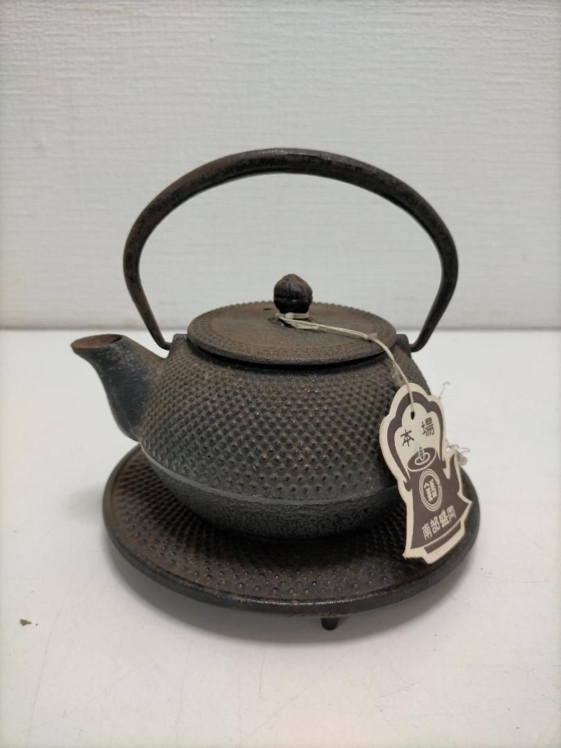 新品☆IWACHU 岩鋳 南部鉄器 鉄瓶兼用急須 3型 新アラレ 10021