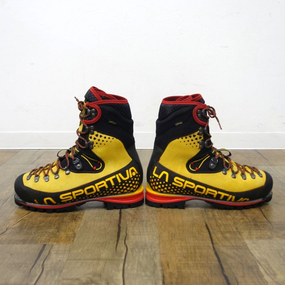 極美品 スポルティバ LA SPORTIVA ネパール キューブ GTX EU41 26.1cm 