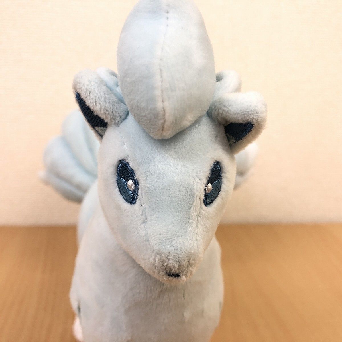 ポケモンセンター限定 アローラキュウコン ぬいぐるみ
