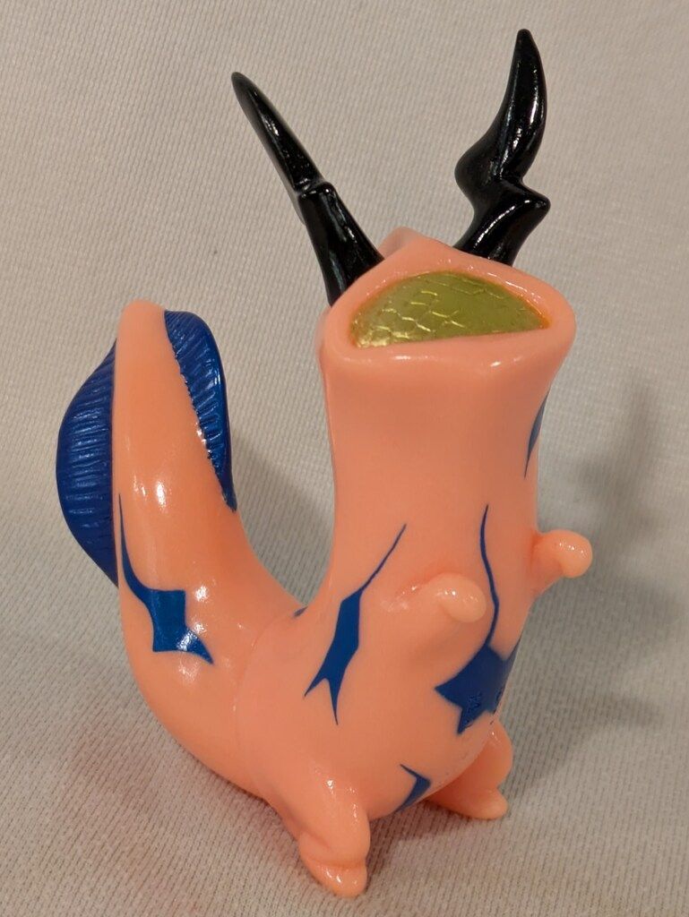 MAXTOY マックストイのソフビ人形 エレキング 幼体 赤蓄光 MAXTOY