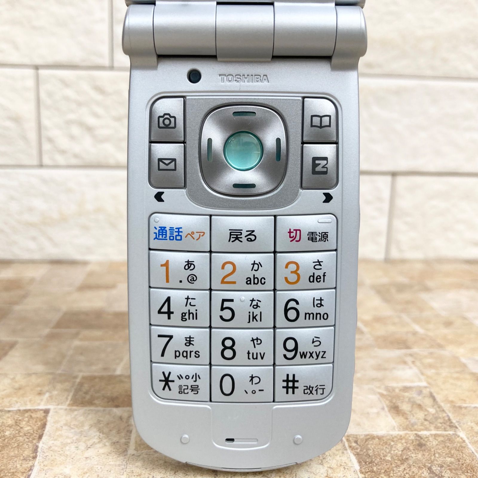 初期化 動作確認済】 au 簡単ケータイ A5517T 東芝 TOSHIBA 本体のみ