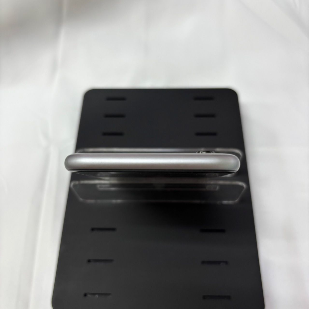 Apple iPhone 6s スペースグレー simフリー ジャンク ㉞ - メルカリ