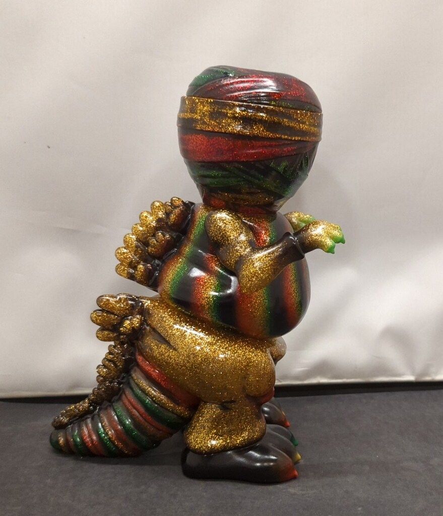 BLACK BOOK TOY HUMAN ROBOT TOYS×RON ENGLISH yummy mummyzilla