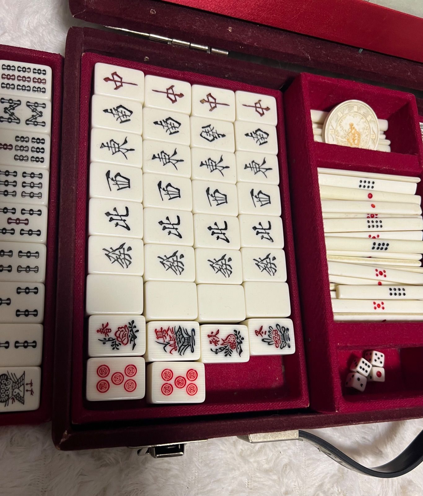 古い　任天堂　麻雀牌セット　Nintendo　ニンテンドー　昭和レトロ 古い 任天堂 麻雀牌セット Nintendo ニンテンドー 昭和レトロ Yahoo