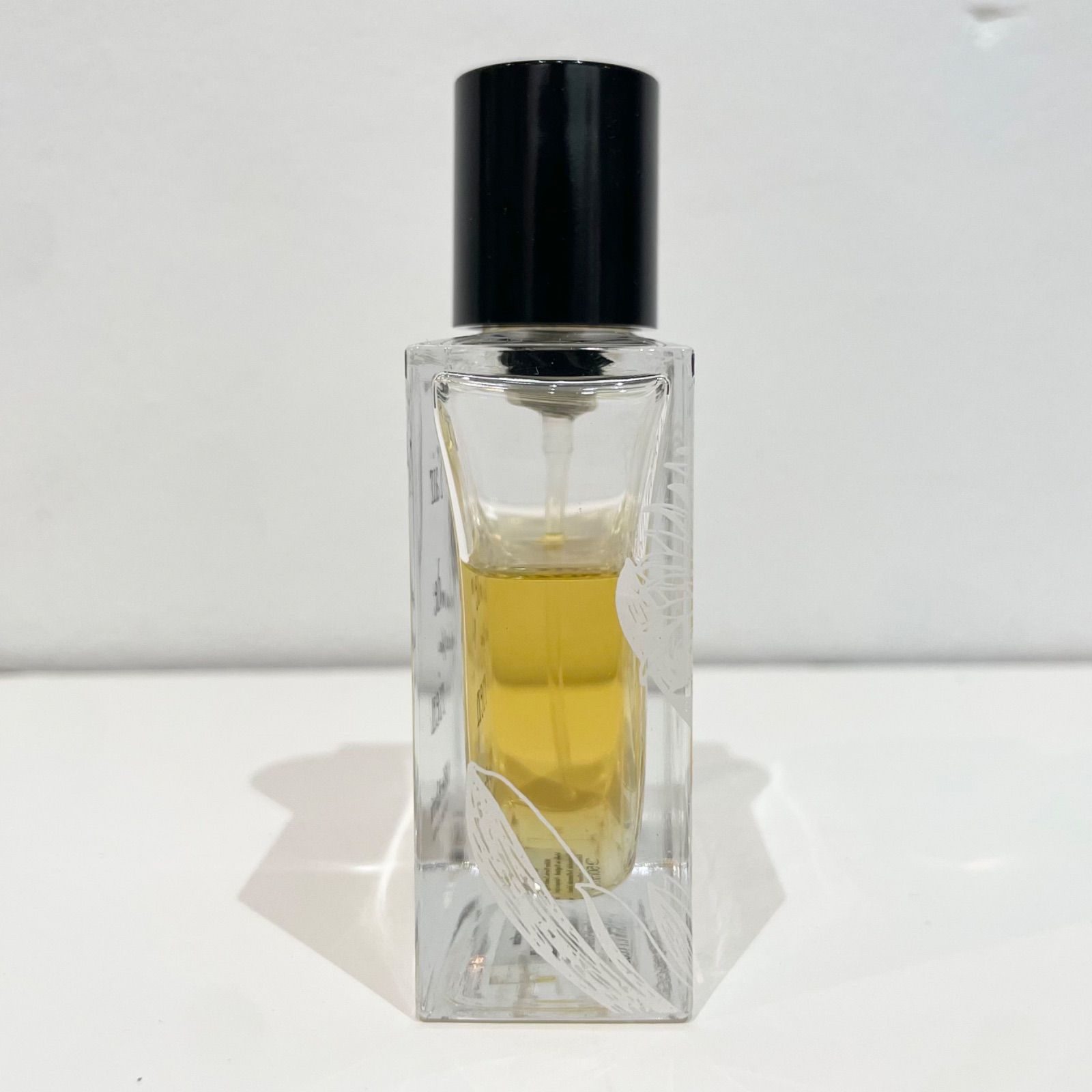 620527 ミラー ハリス レールド リアン オーデパルファム ナチュラルスプレー 50ml 香水 Miller Harris PERFUMER  LONDON I'air de rien - メルカリ