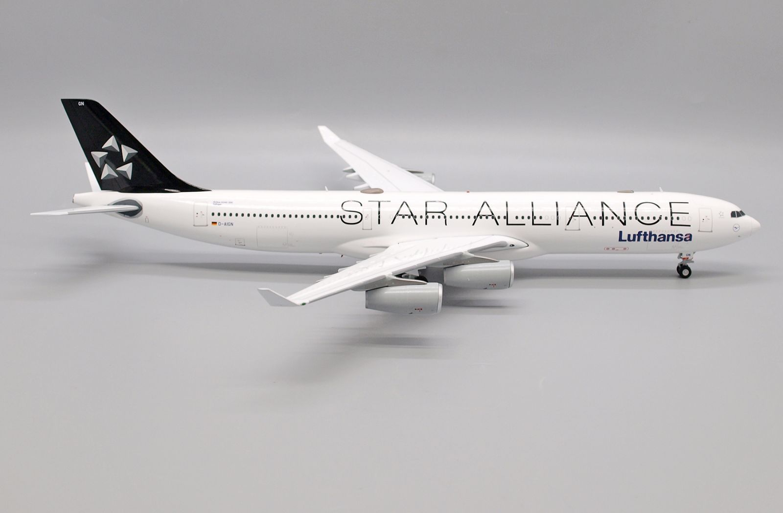 ☆希少☆  ルフトハンザ航空   A340-300 Jcwings ルフトハンザ A340-300 D-AIGN 1/200 XX20150 - メルカリ