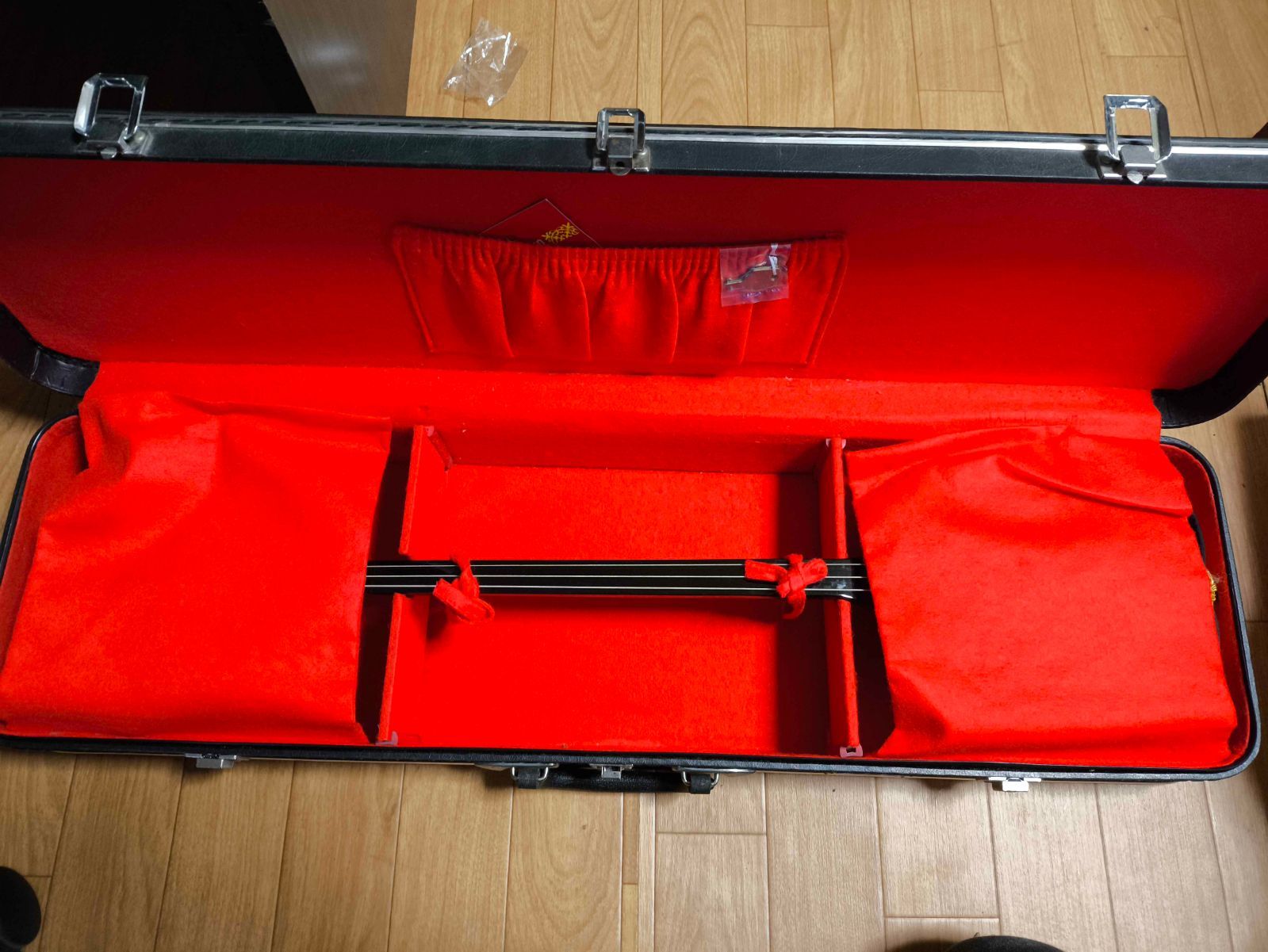 三線 沖縄 本革 ハードケース付 三味線