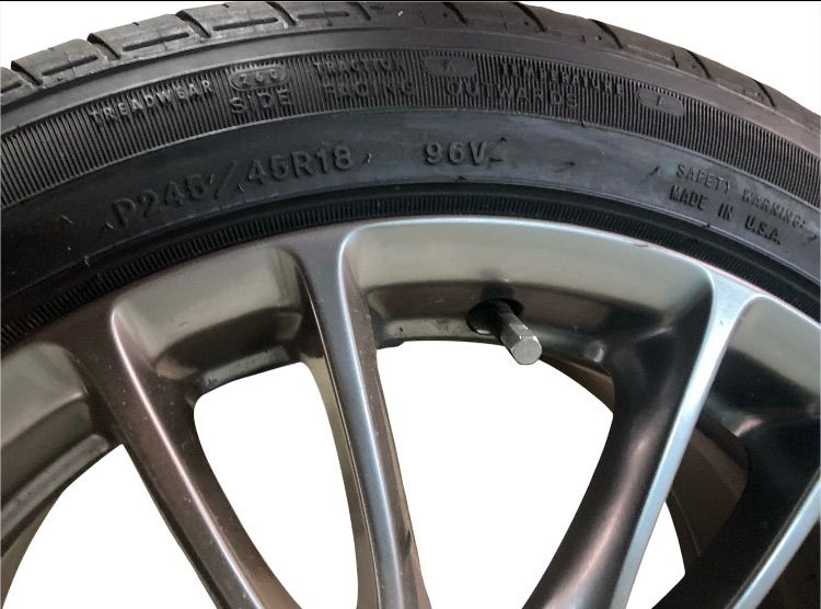 グッドイヤー EAGLE