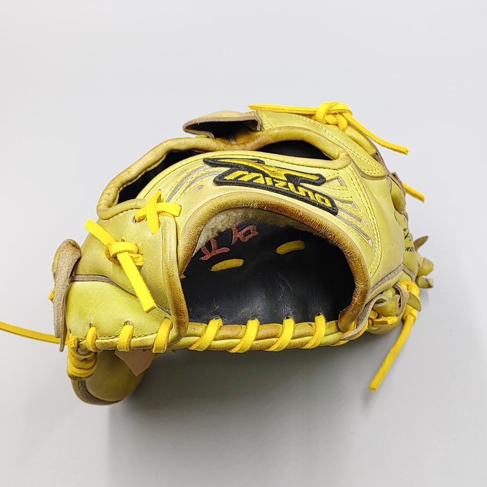 全紐交換済み (高校野球対応)】 ミズノ 硬式グローブ / 投手用 型付け
