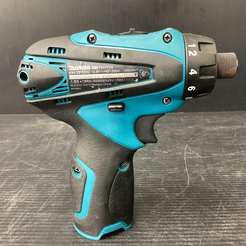 10 8V充電式ドライバドリル