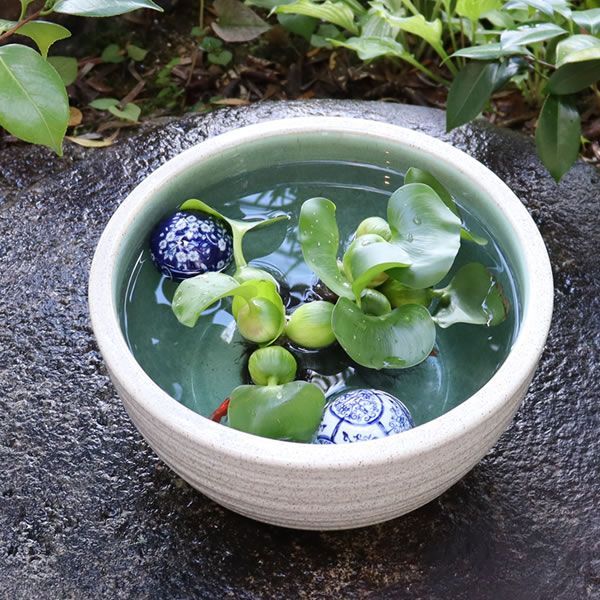 値下げ⭐︎陶器の浮き玉＊夏にぴったり♪ 睡蓮鉢やメダカ鉢に（まとめ買い歓迎）赤 信楽焼 すいれん鉢 メダカ鉢、 金魚鉢 睡蓮鉢 陶器スイレン鉢