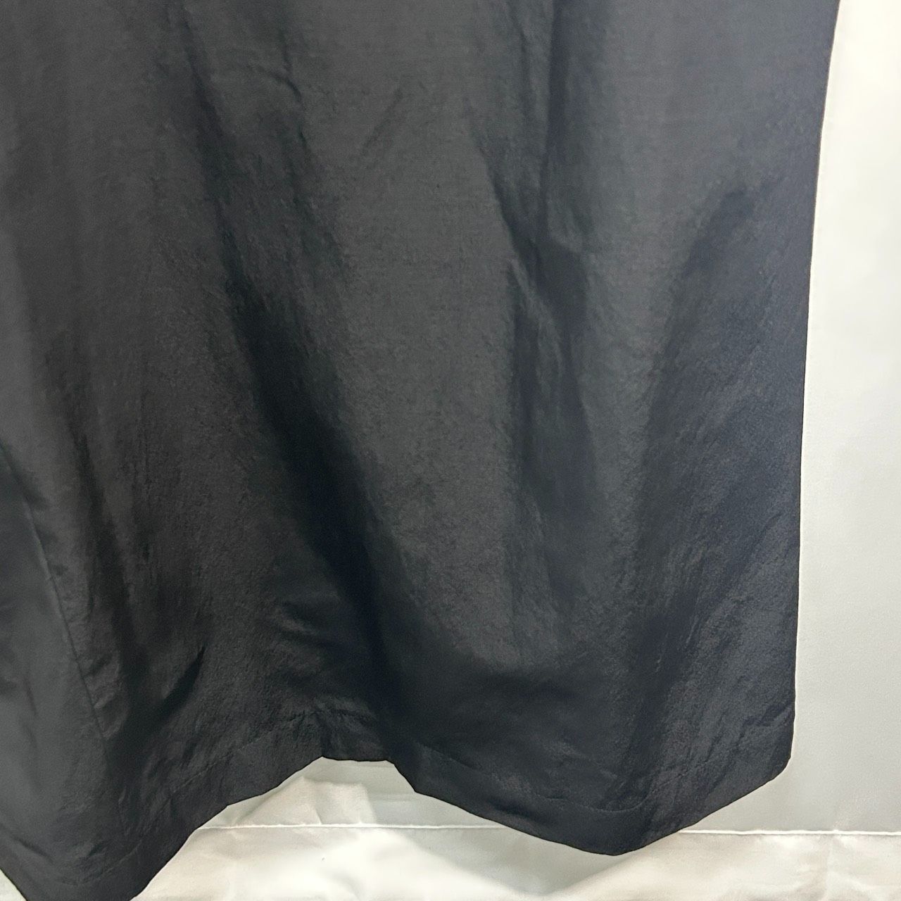 アシンメトリー 変形シルエット