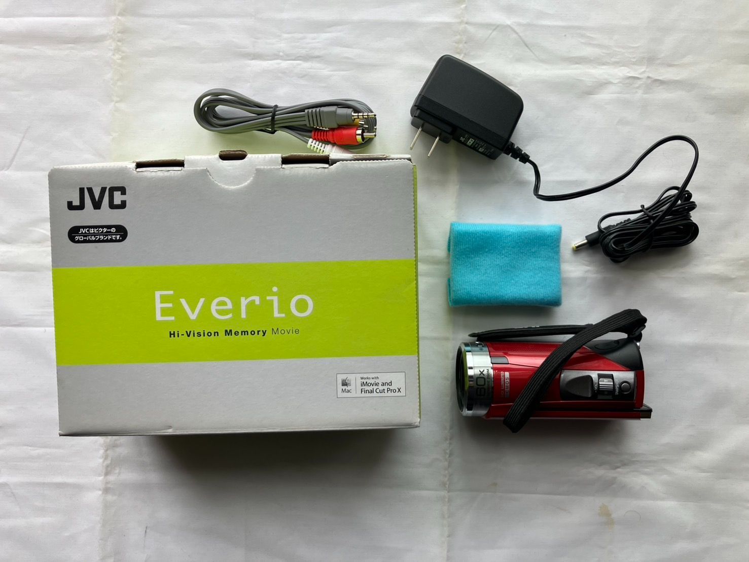 JVC Everio GZ-E750-R デジタルカメラ - メルカリ