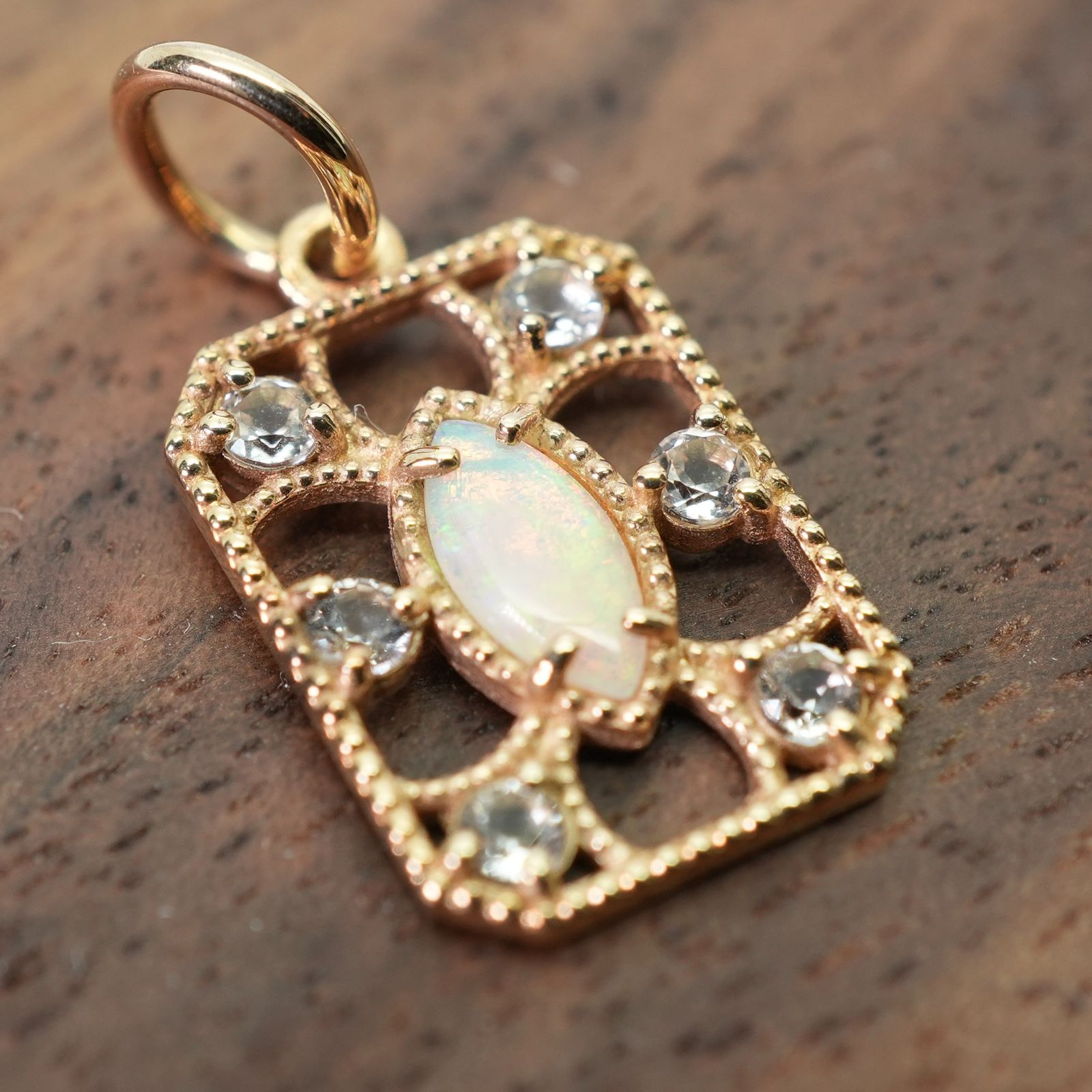 アガット オパール スクエア 透かし ネックレストップ K10 24-5558S