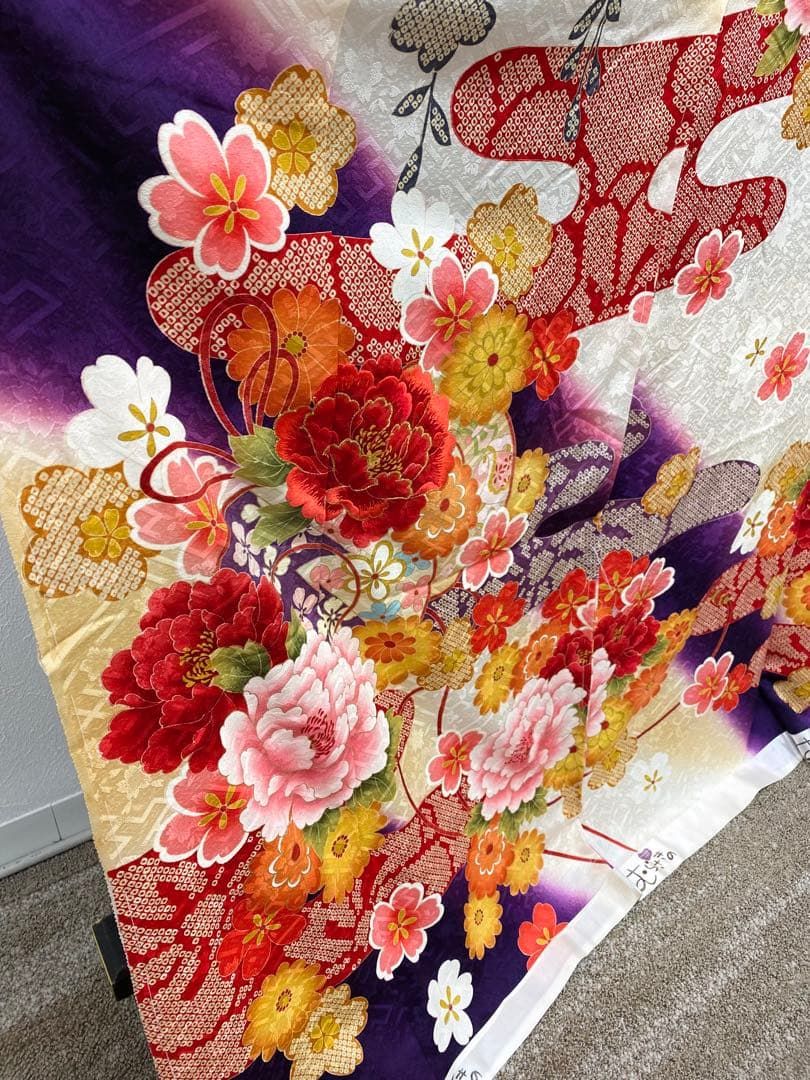 メーカー品振袖 仮絵羽 紫野 刺繍 金彩 正絹 未仕立て品 八掛付き