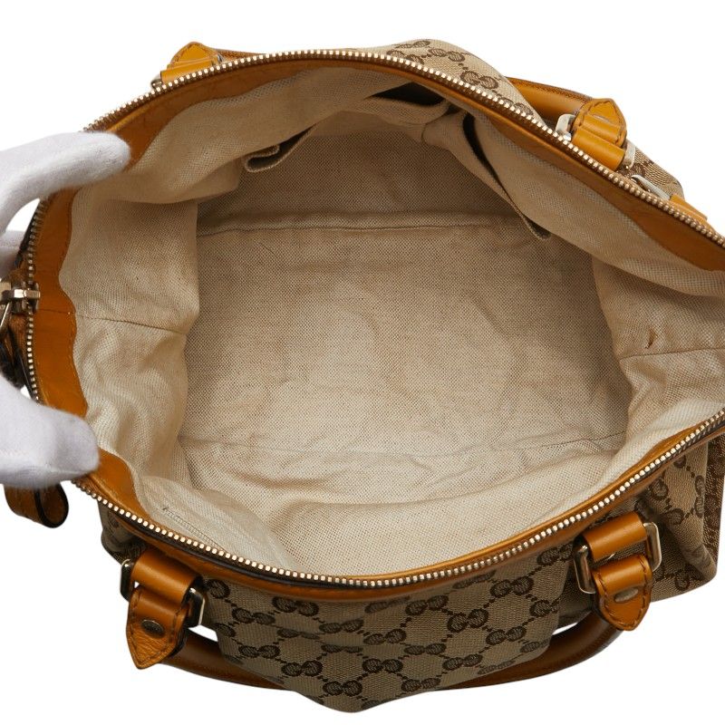 GUCCI GGキャンバスパンプスミュール 35 2/1 GUCCI - GUCCI(グッチ) パンプス 35 1/2 C レディース - 黒×白