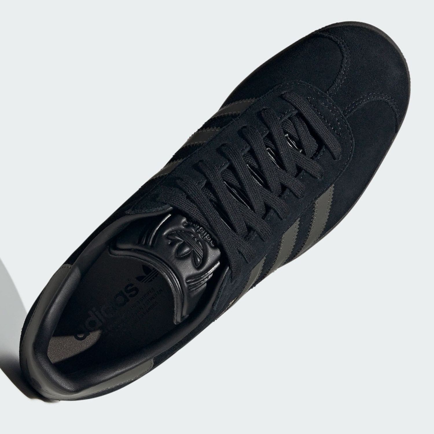新品未使用品　adidas Gazelle Low ID6105 27.0cmGazelle
