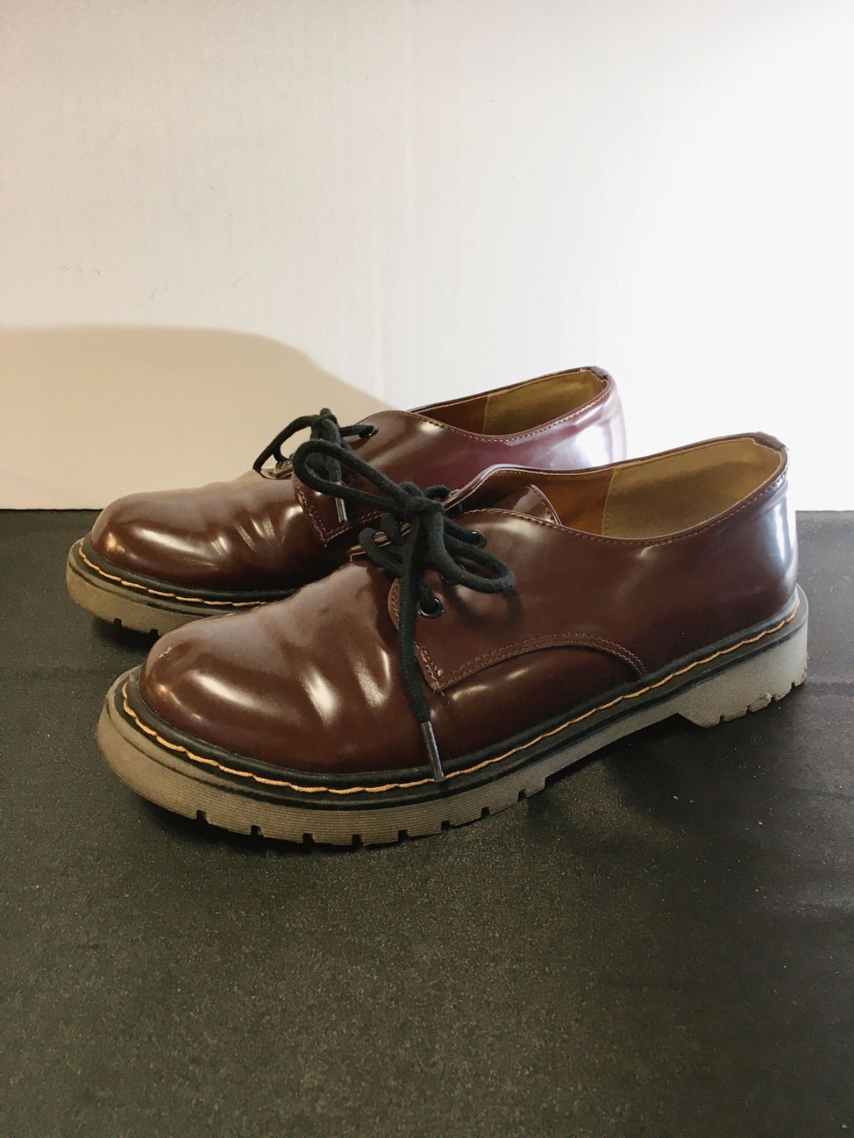 美品】 Rip the Swell リップザスウェル 革靴 レディース Lサイズ マカセル 中古アパレルショップ? メルカリ