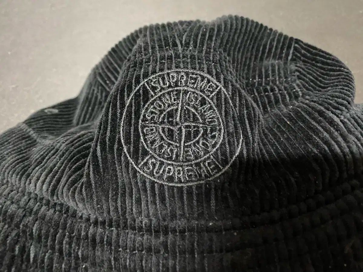 stone island